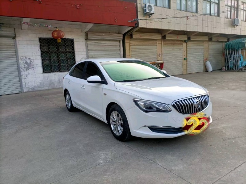 徐州17年别克英朗2