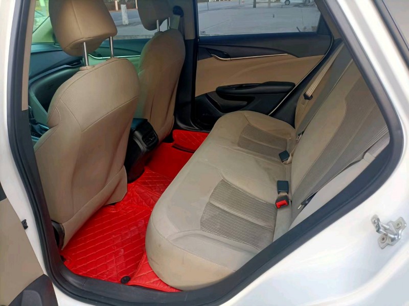 徐州17年别克英朗5