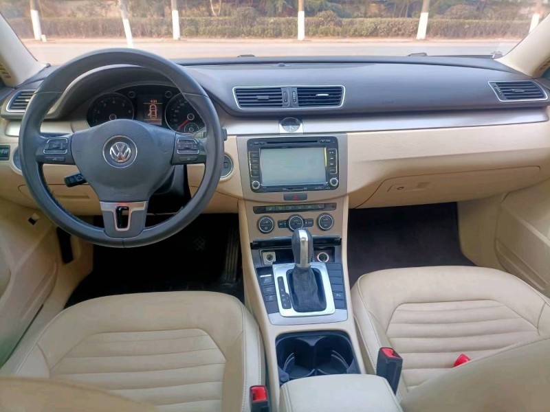 徐州14年大众迈腾4