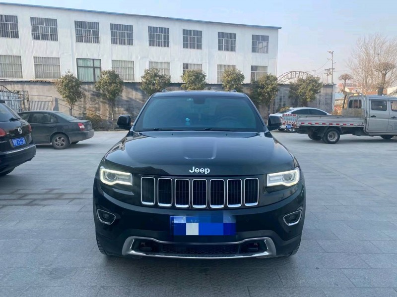 青島15年Jeep大切諾基1
