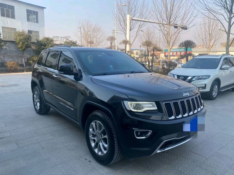 青島15年Jeep大切諾基3