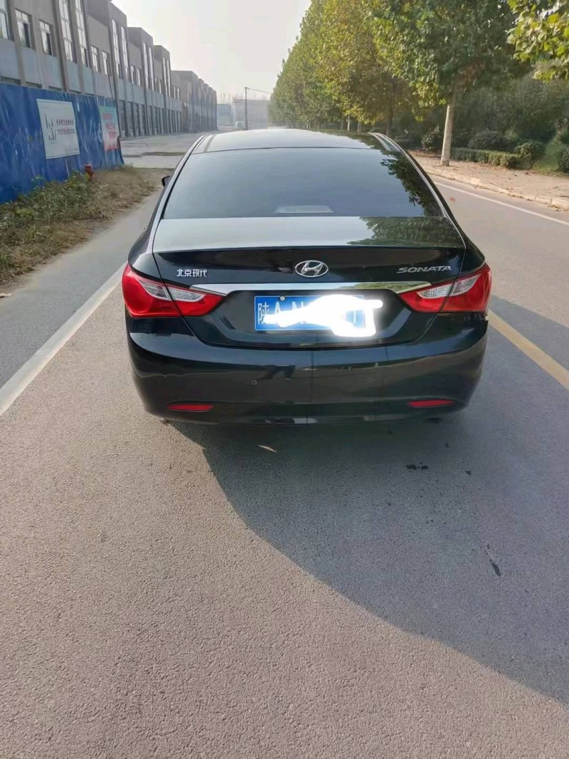 徐州13年现代索纳塔八9