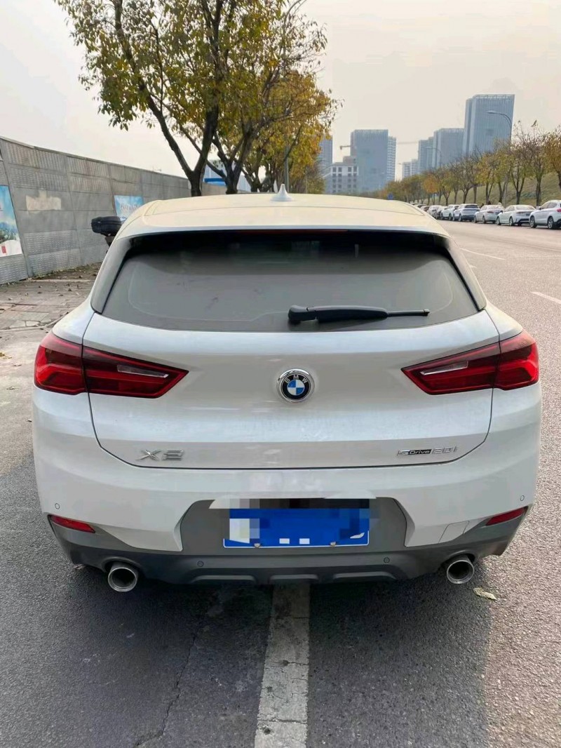 重慶20年寶馬X26