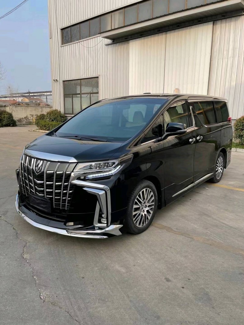 徐州17年丰田埃尔法8