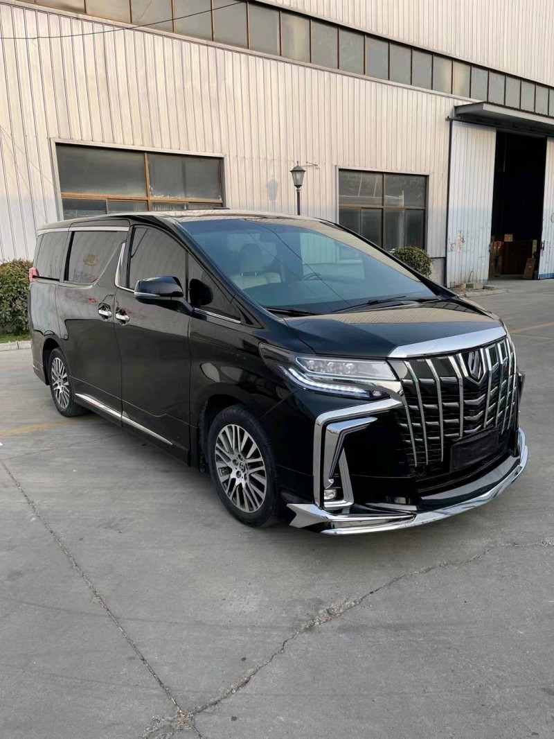 徐州17年丰田埃尔法7