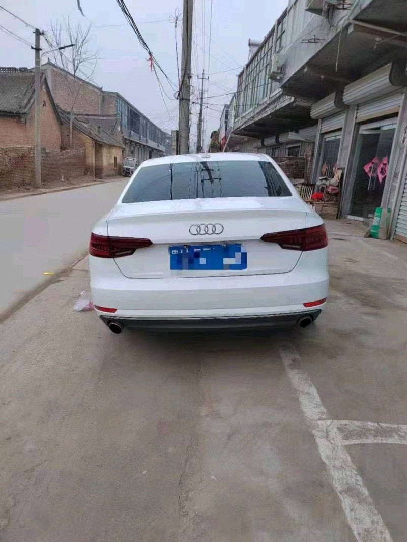 安順18年奧迪A4L6