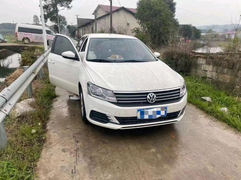 常德21年大眾朗逸2