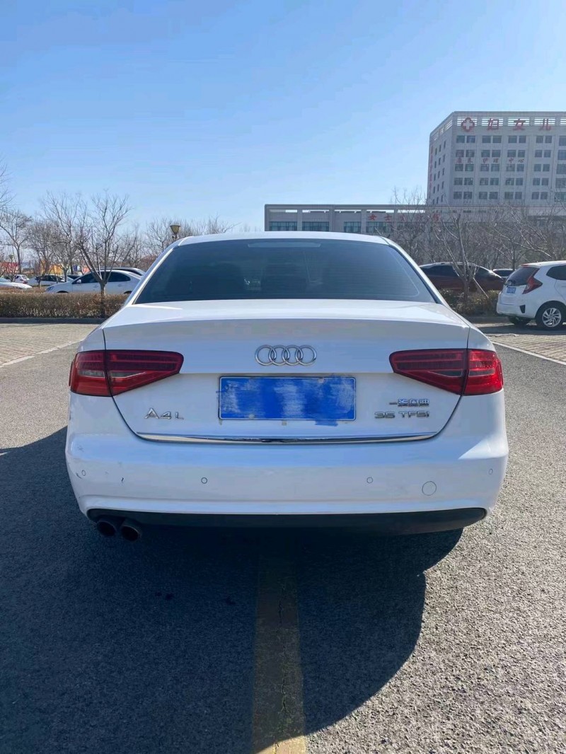 濰坊15年奧迪A4L9