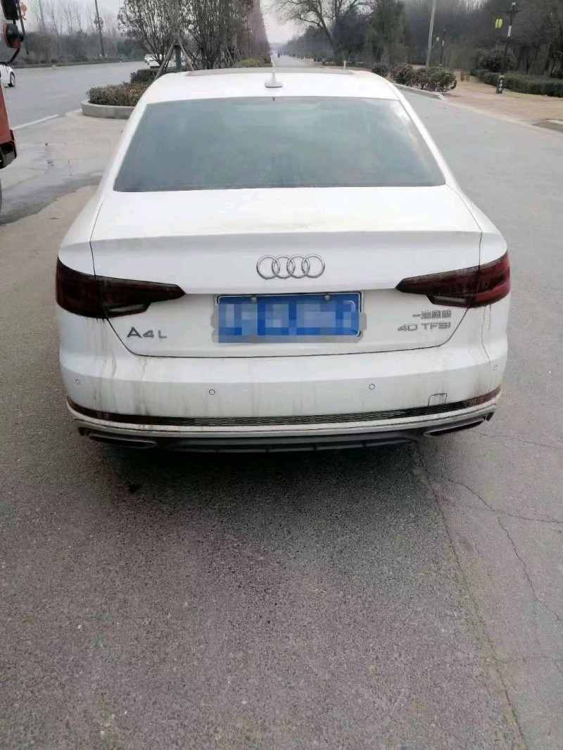 鶴壁19年奧迪A4L2