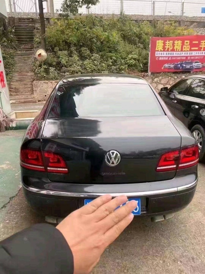 邵陽14年大眾輝騰4