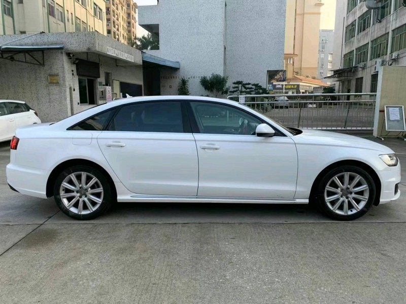 中山17年奧迪A6L2