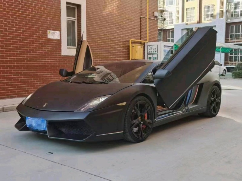紹興15年蘭博基尼Gallardo4