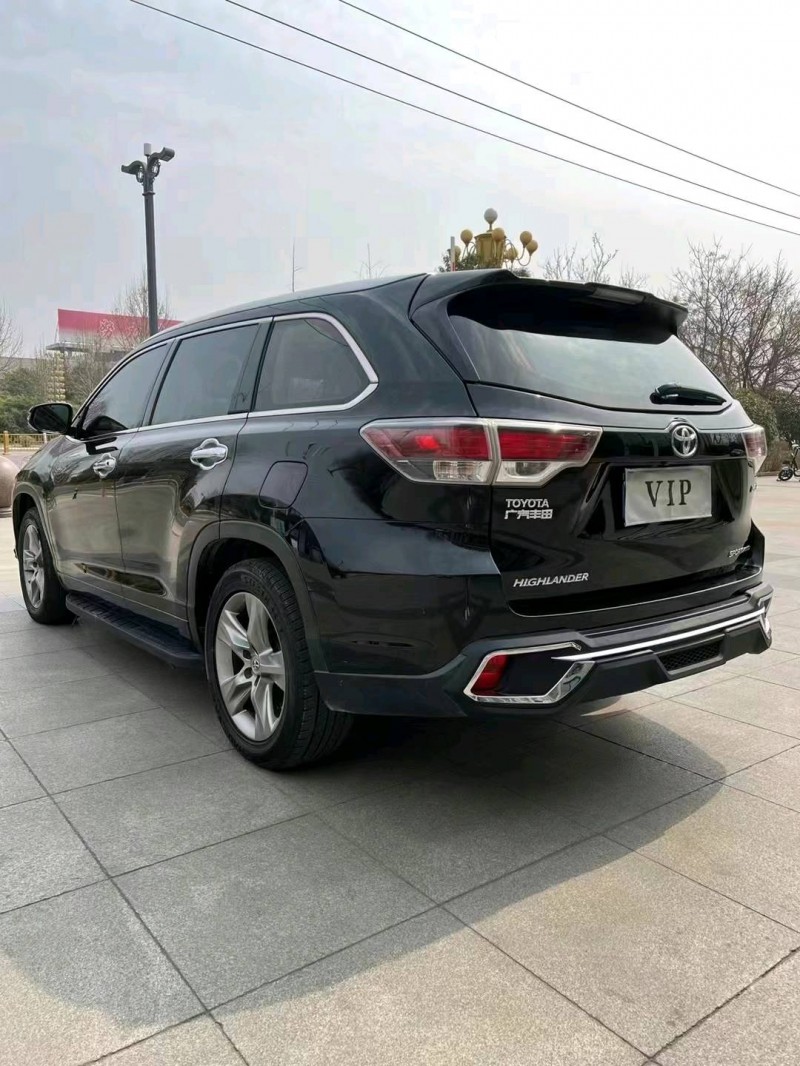 潍坊15年丰田汉兰达6