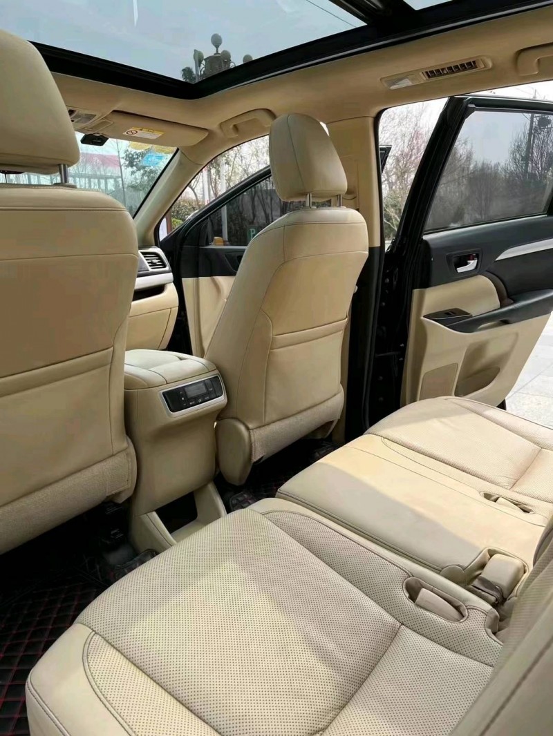 潍坊15年丰田汉兰达8