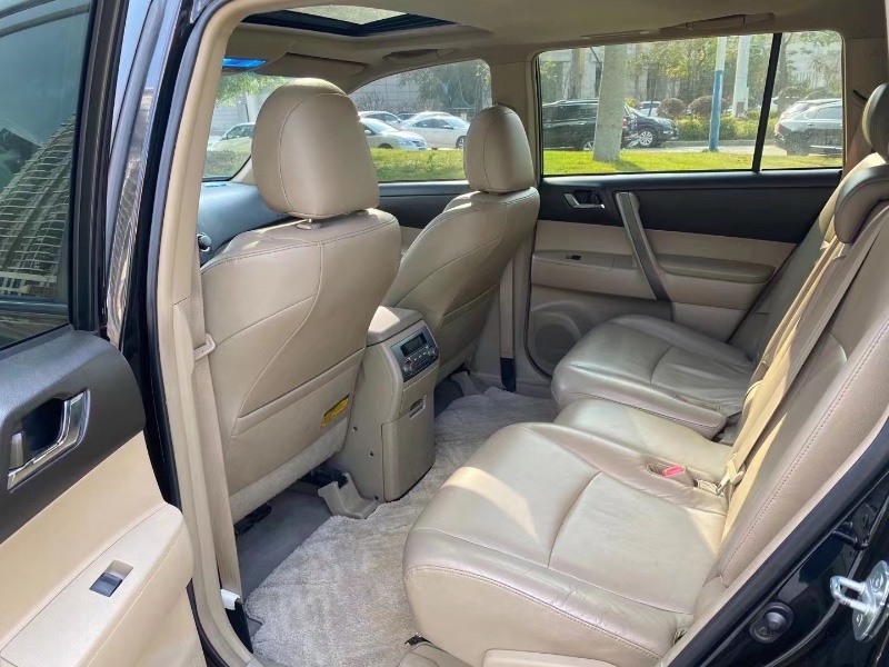 广州11年丰田汉兰达6