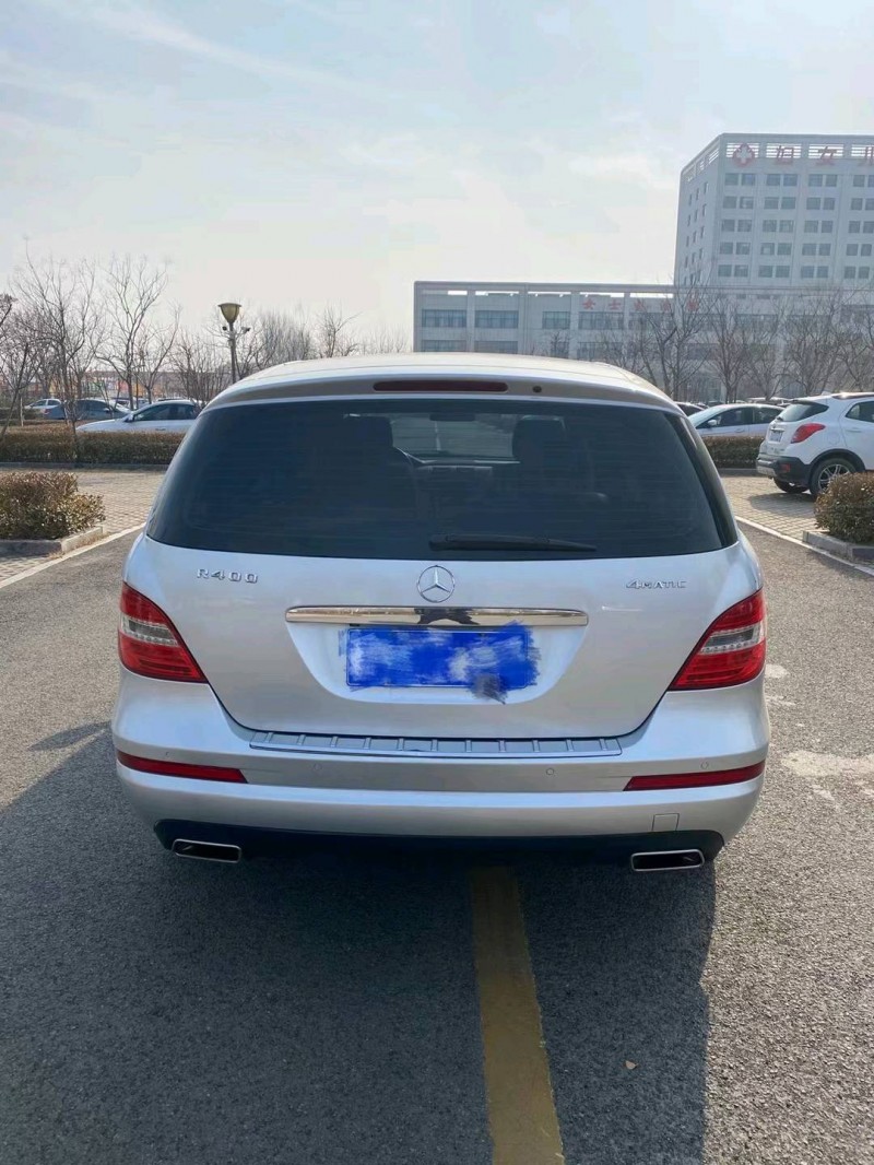 潍坊11年奔驰R9