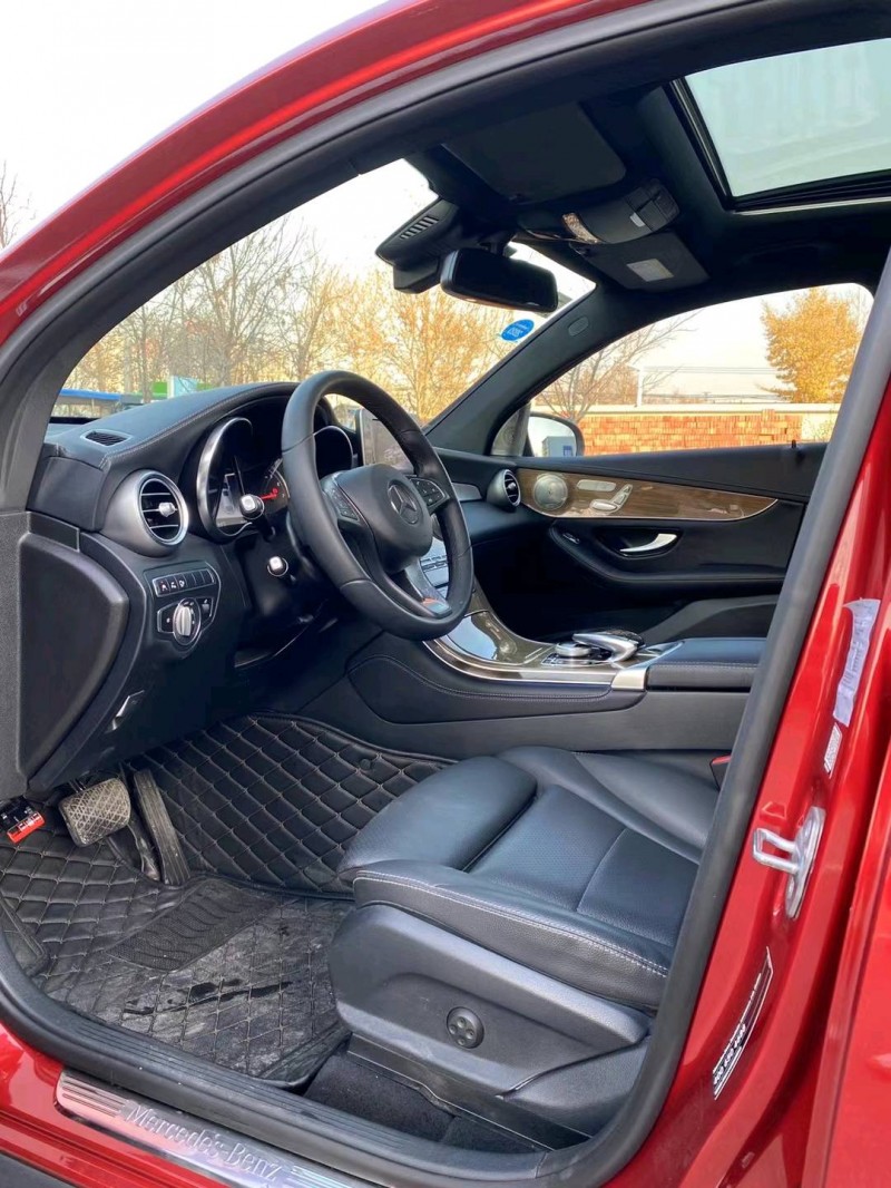 潍坊18年奔驰GLC2