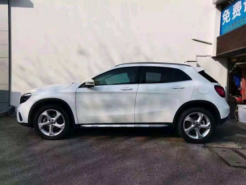 佛山19年奔驰GLA3