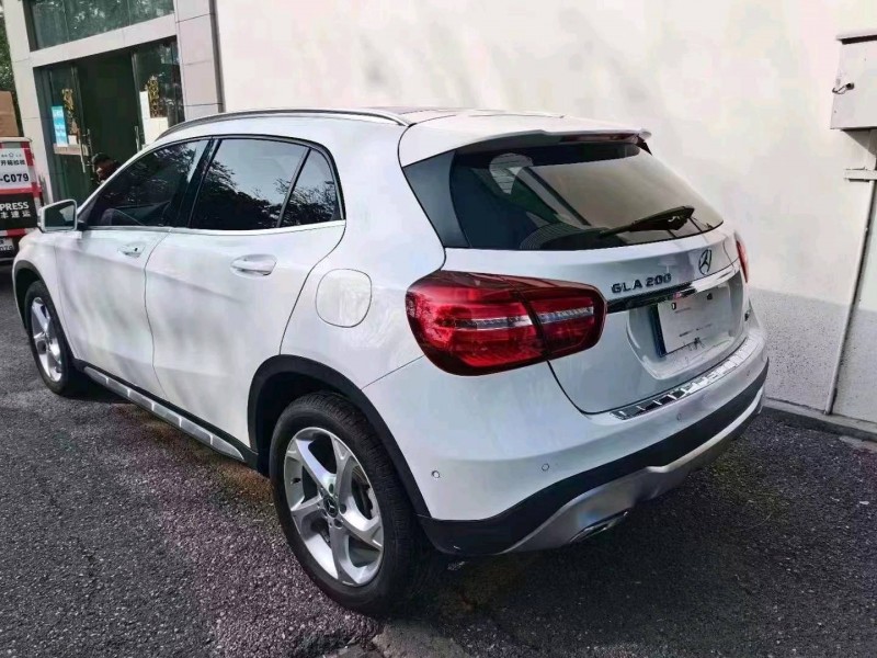 佛山19年奔驰GLA9