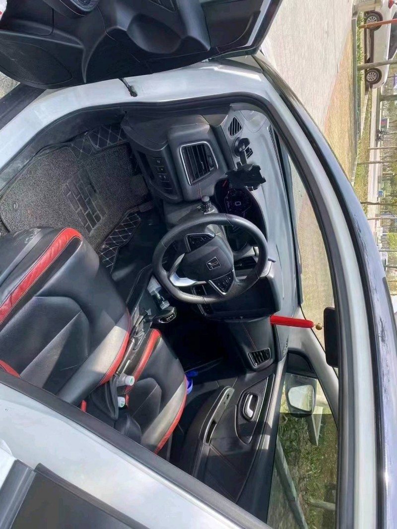 佛山18年纳智捷U5 SUV6