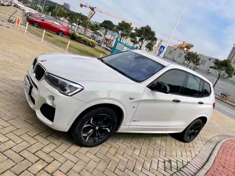 佛山17年宝马X33