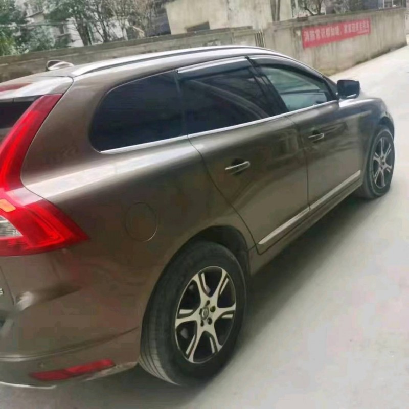 銅仁13年沃爾沃XC606