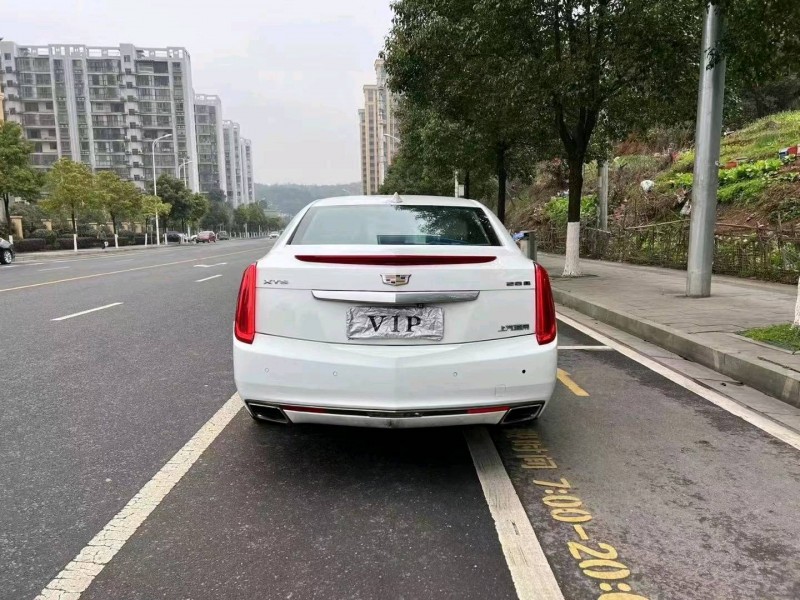 衡陽17年凱迪拉克XTS8