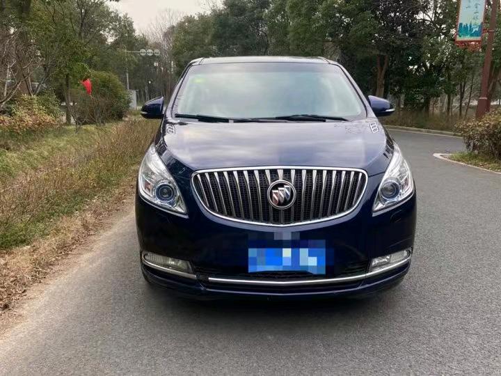 廈門15年別克GL81