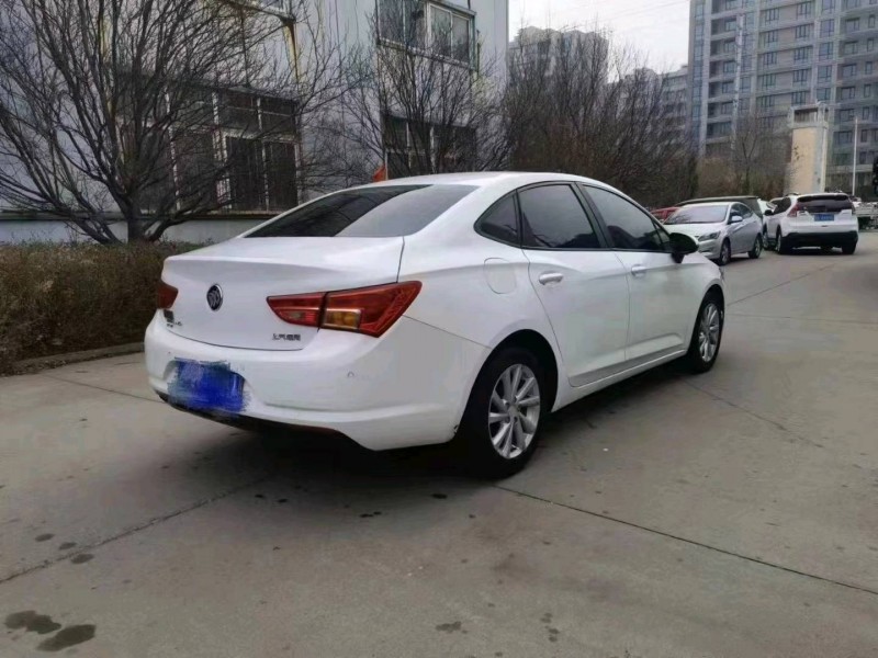 烟台19年别克威朗5