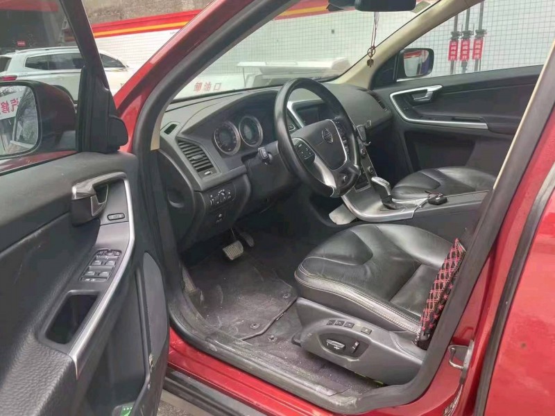 重慶13年沃爾沃XC606