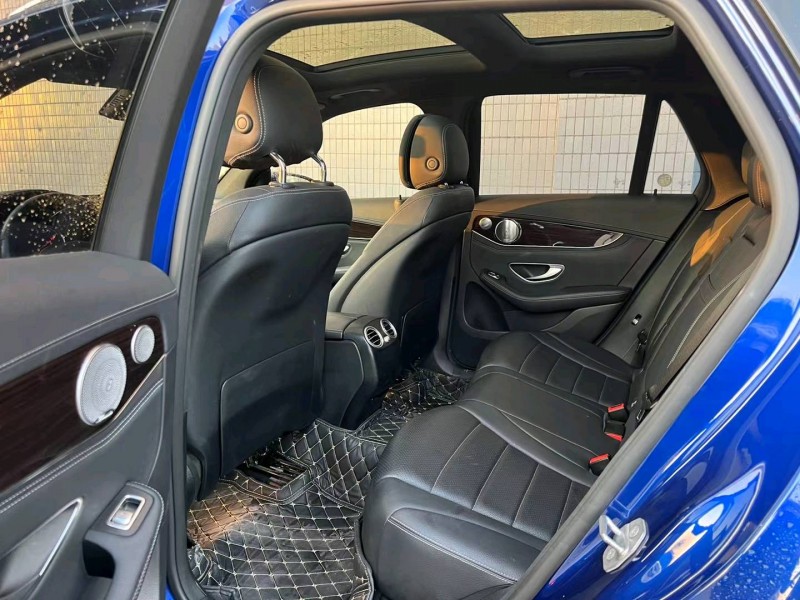 广州17年奔驰GLC4