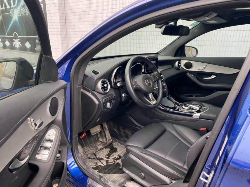 广州19年奔驰GLC5