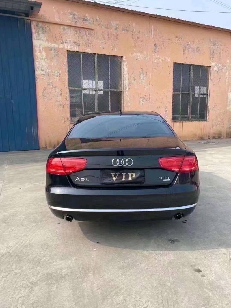 濟寧11年奧迪A8L4