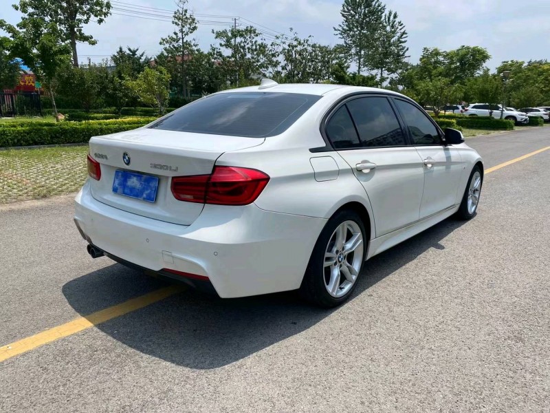 北京17年宝马3系6