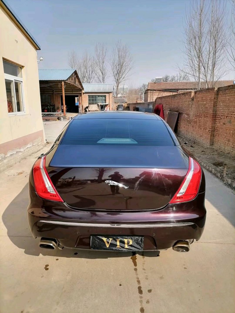 北京12年捷豹XJL9