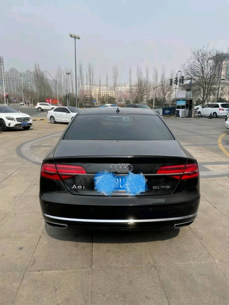 晉中15年奧迪A8L8