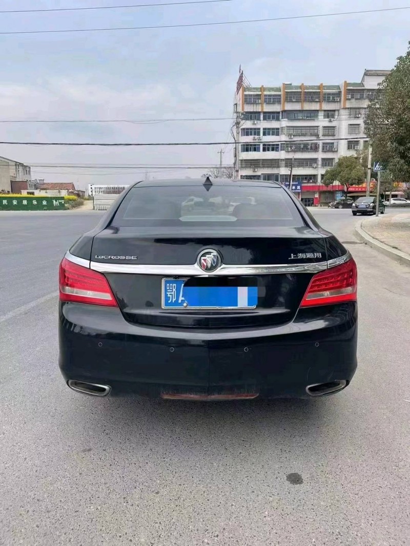 北京15年别克君越7