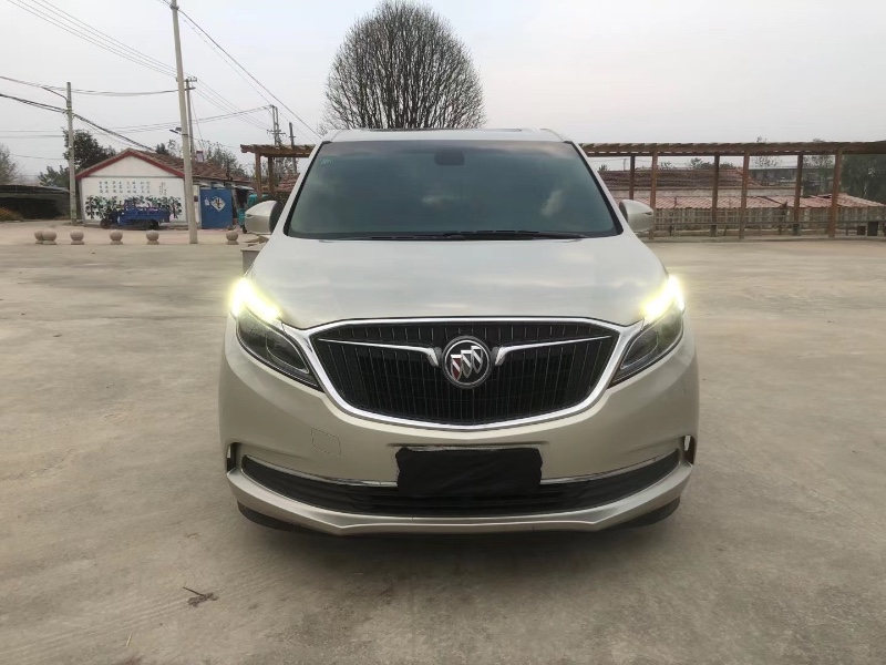 徐州17年别克GL81