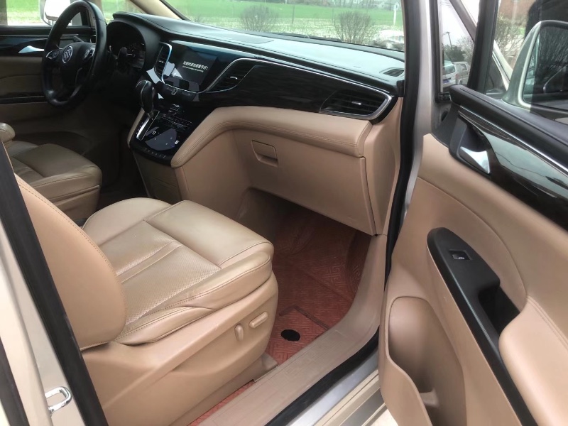 徐州17年别克GL87