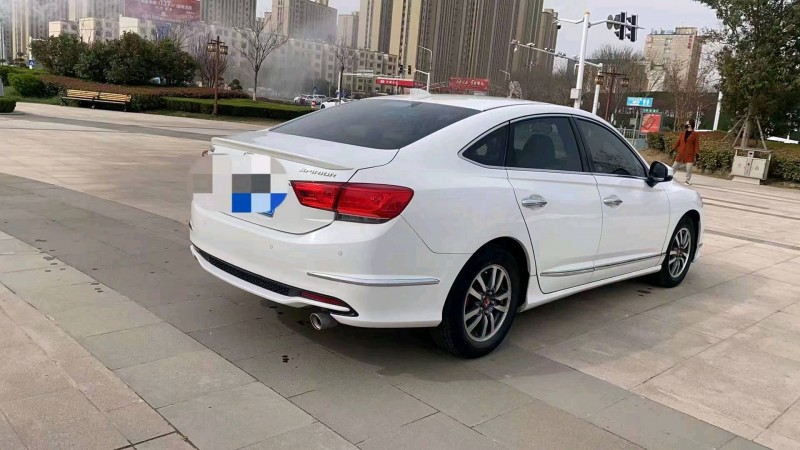 北京16年本田思铂睿5