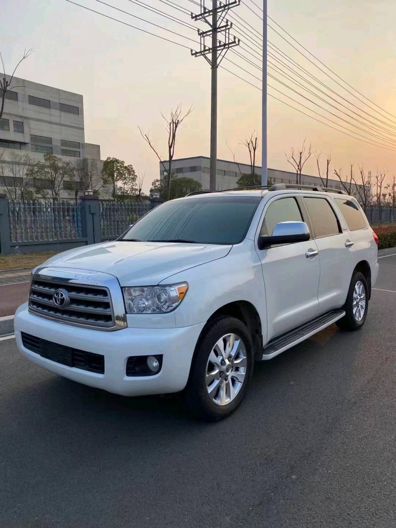 北京11年丰田普拉多2