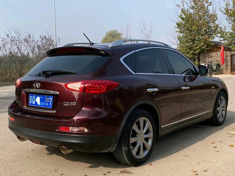保定15年英菲尼迪QX50(進口)6