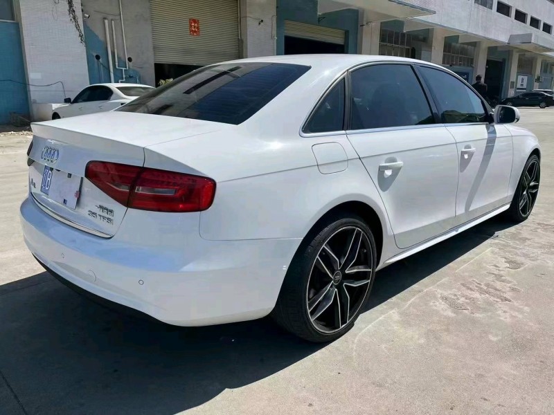 廣州14年奧迪A4L9