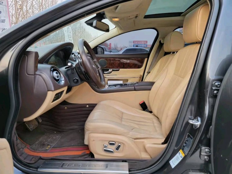 聊城12年捷豹XJL4