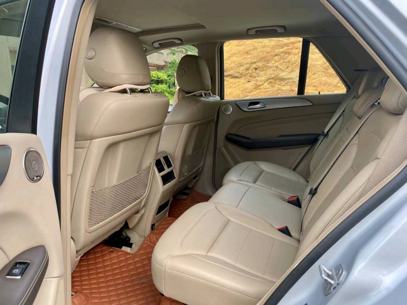 广州13年奔驰ML8