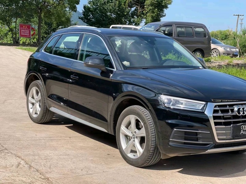 北京21年奥迪Q52