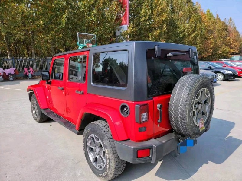聊城18年Jeep牧馬人2