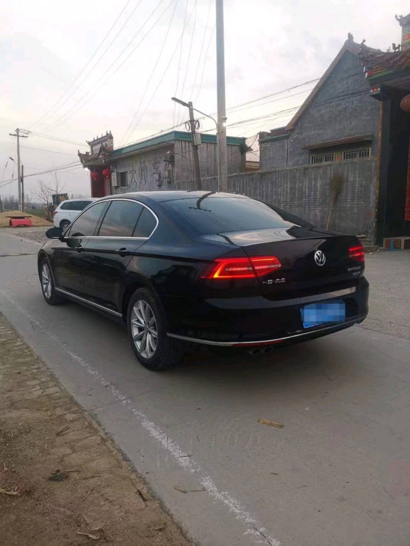 北京17年大众迈腾6