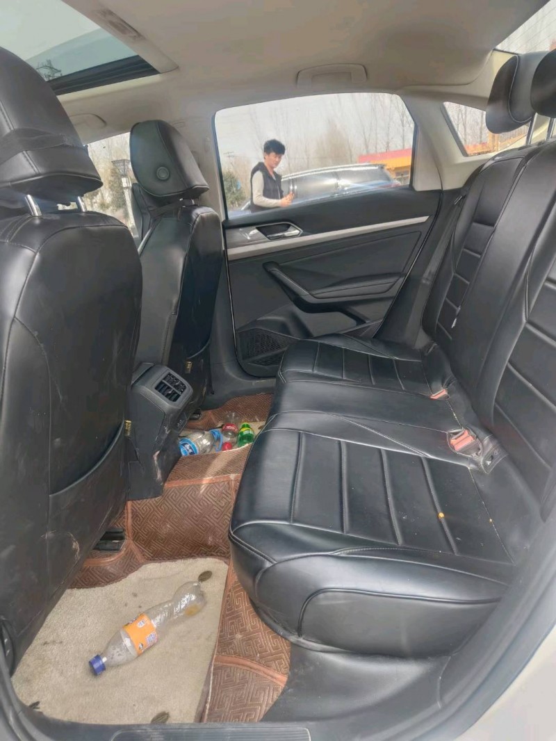 北京20年大众朗逸5