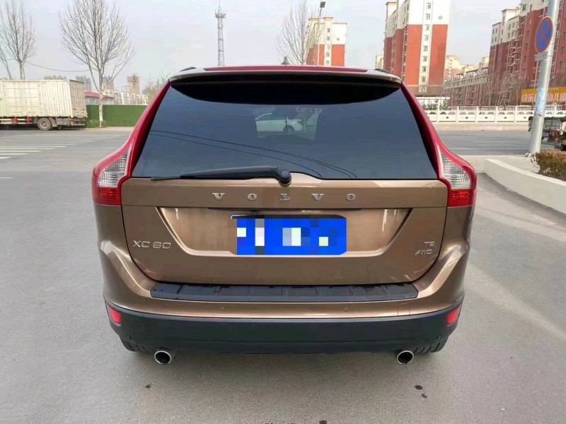 煙臺10年沃爾沃XC606